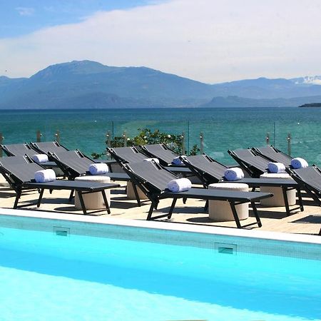 Park Hotel Desenzano del Garda Esterno foto