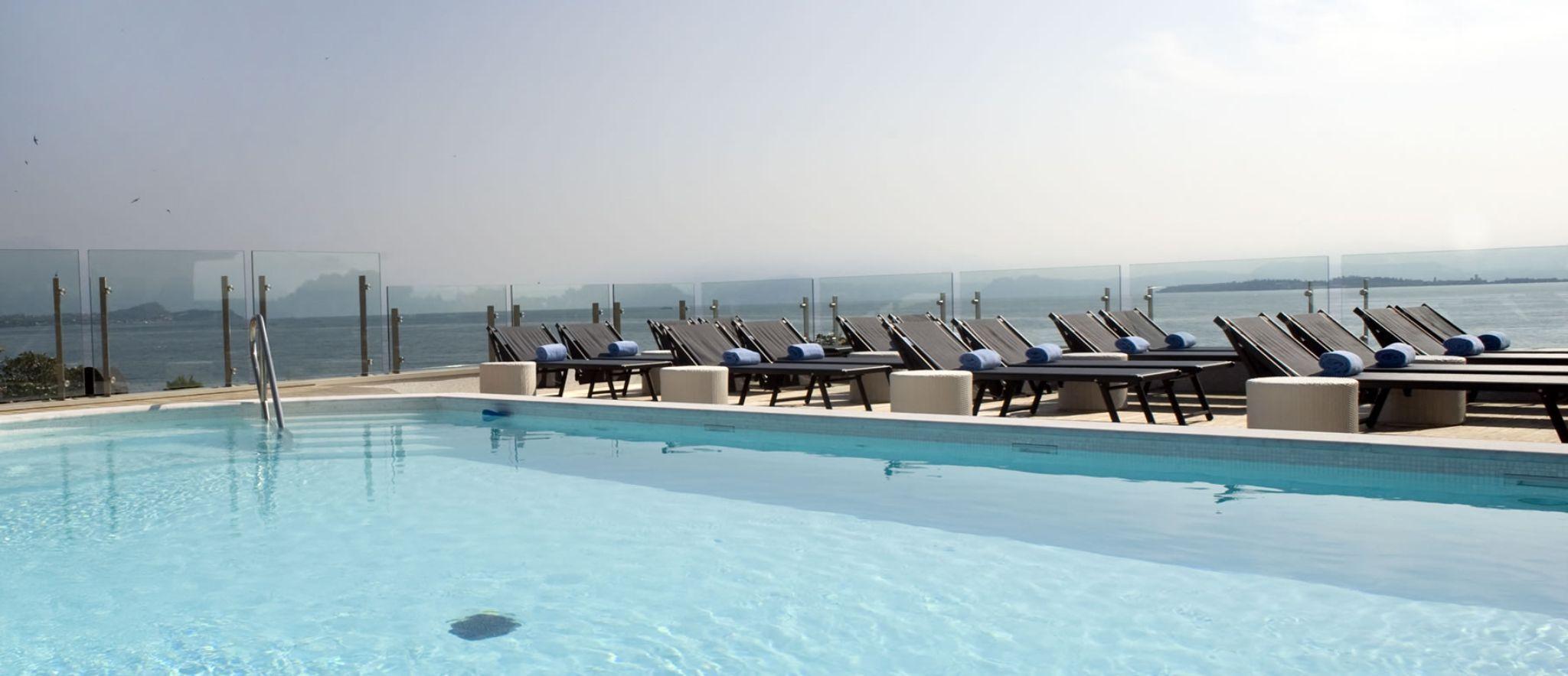 Park Hotel Desenzano del Garda Esterno foto