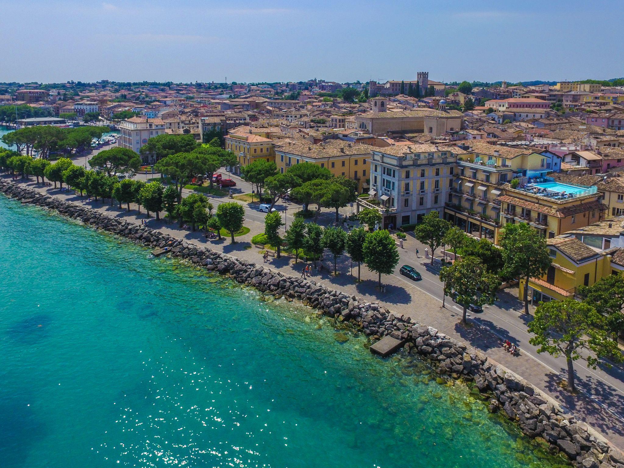 Park Hotel Desenzano del Garda Esterno foto