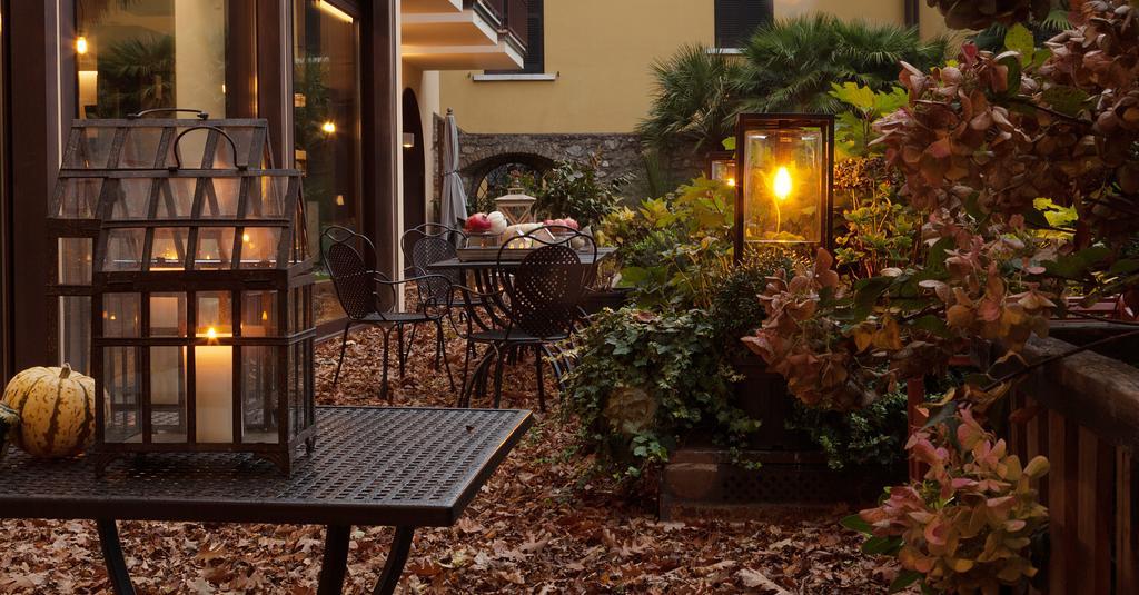 Park Hotel Desenzano del Garda Esterno foto