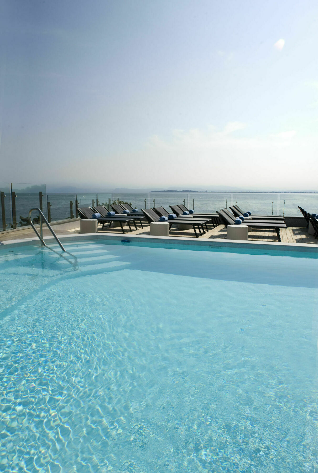 Park Hotel Desenzano del Garda Esterno foto